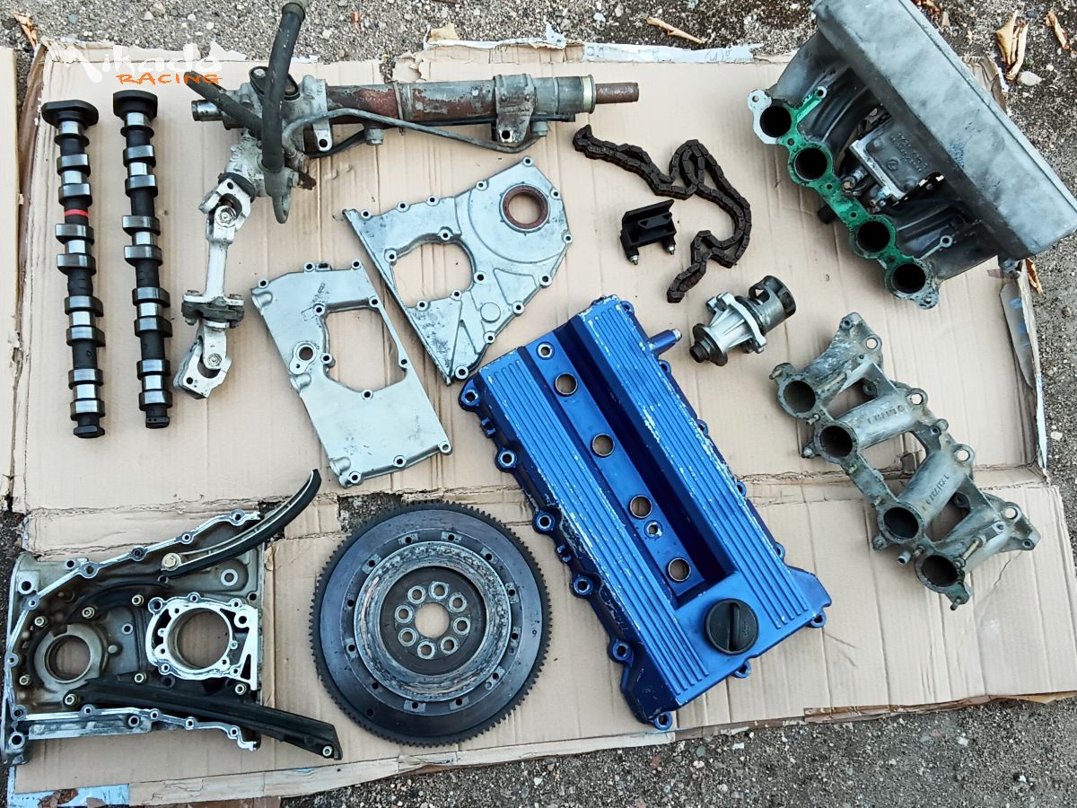 pièces moteur BMW E30 M42 318IS – photo 2 sur 4