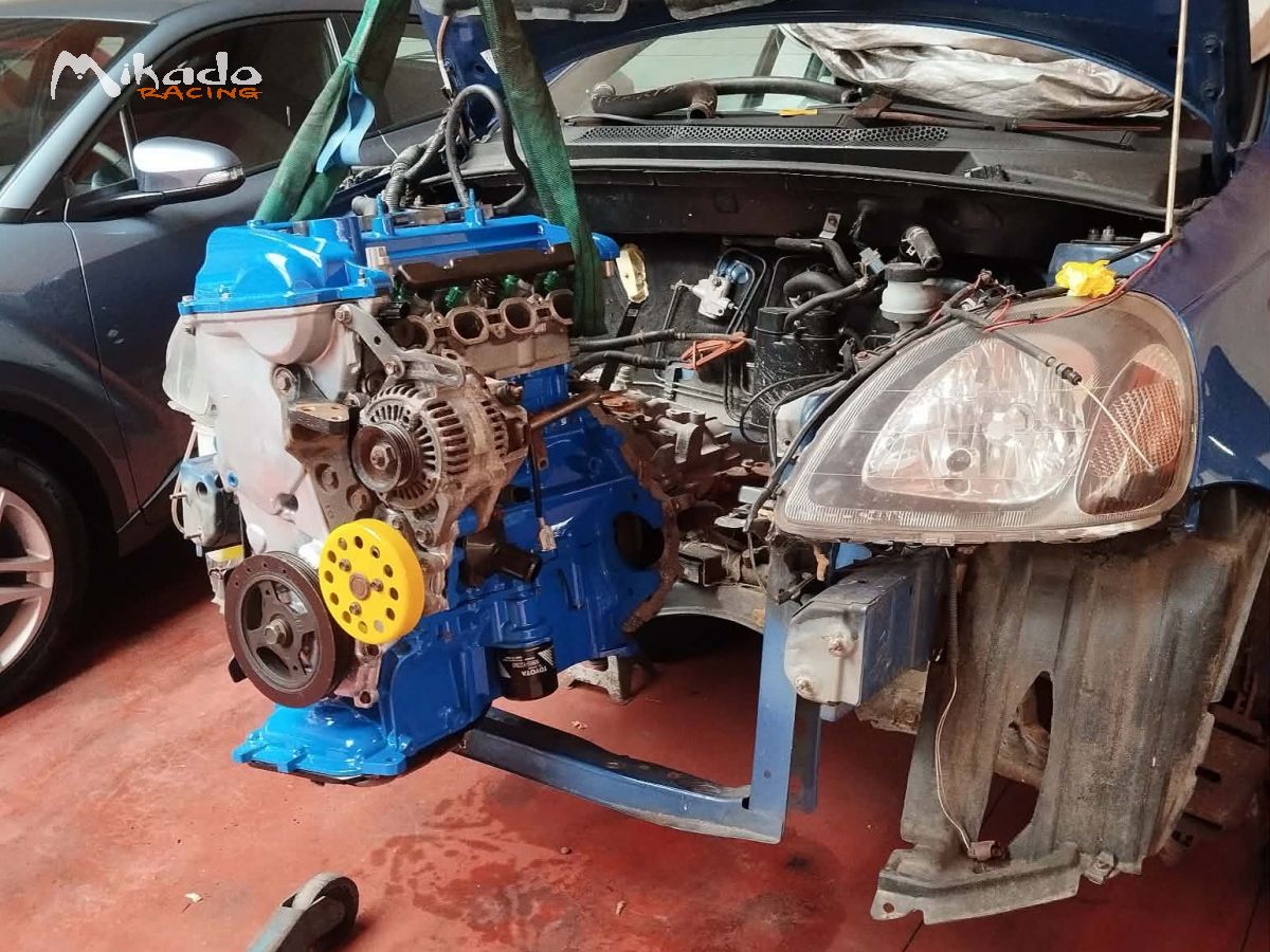 Moteur Toyota Yaris ts 1nzfe – photo 1 sur 4