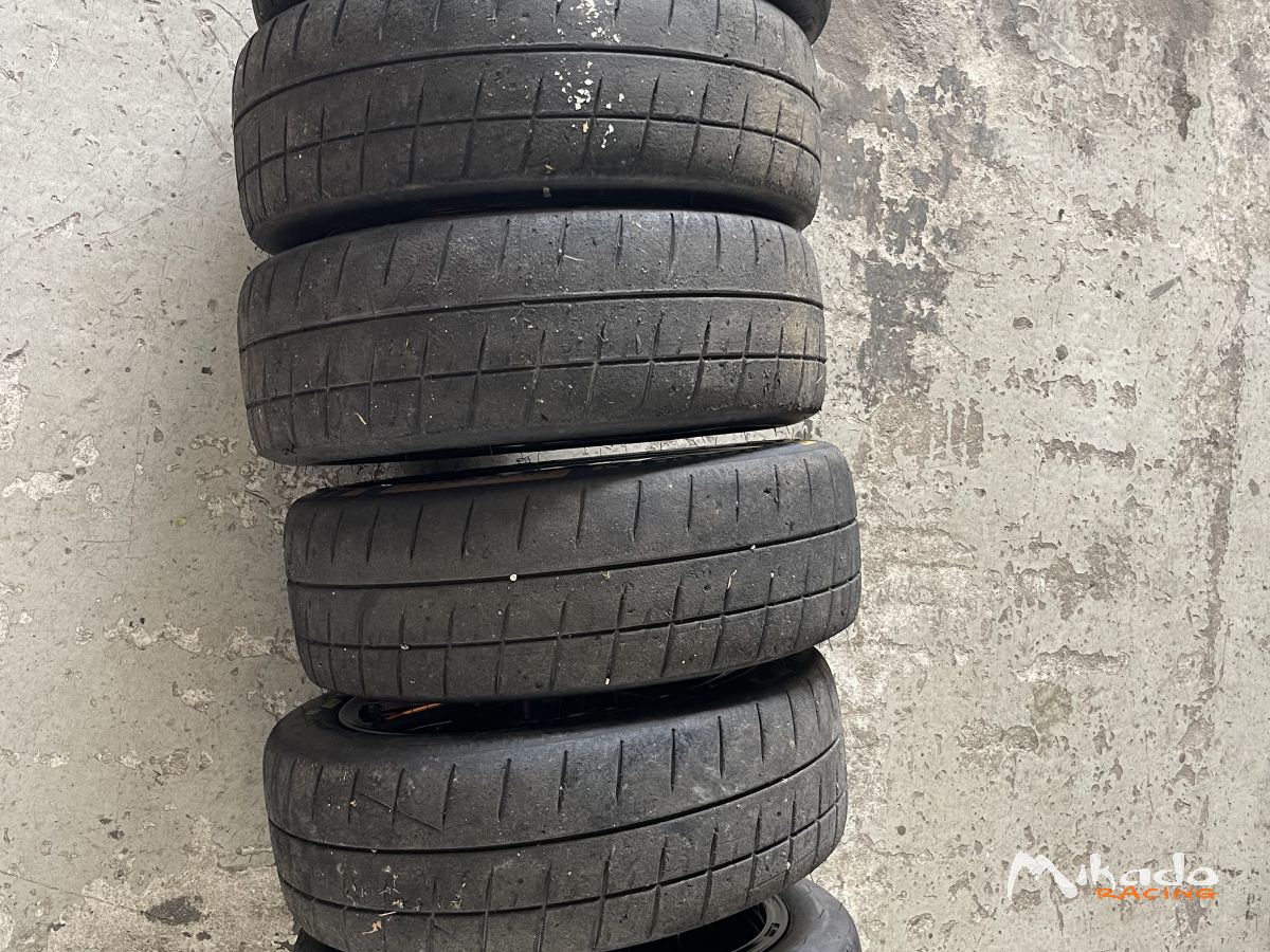 6 Pneus Michelin S10 16 pouces – photo 2 sur 5