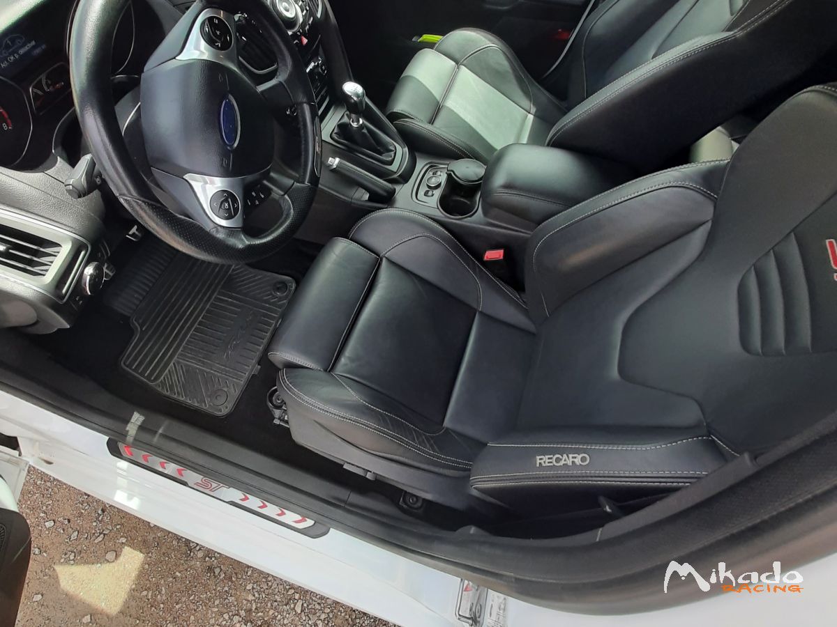 Échange ford focus st contre gra ou f2000 ou fiat – photo 5 sur 6