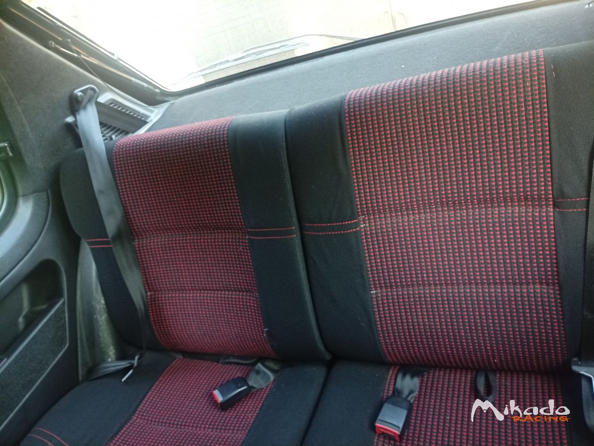 205 gti 1600 – photo 4 sur 4