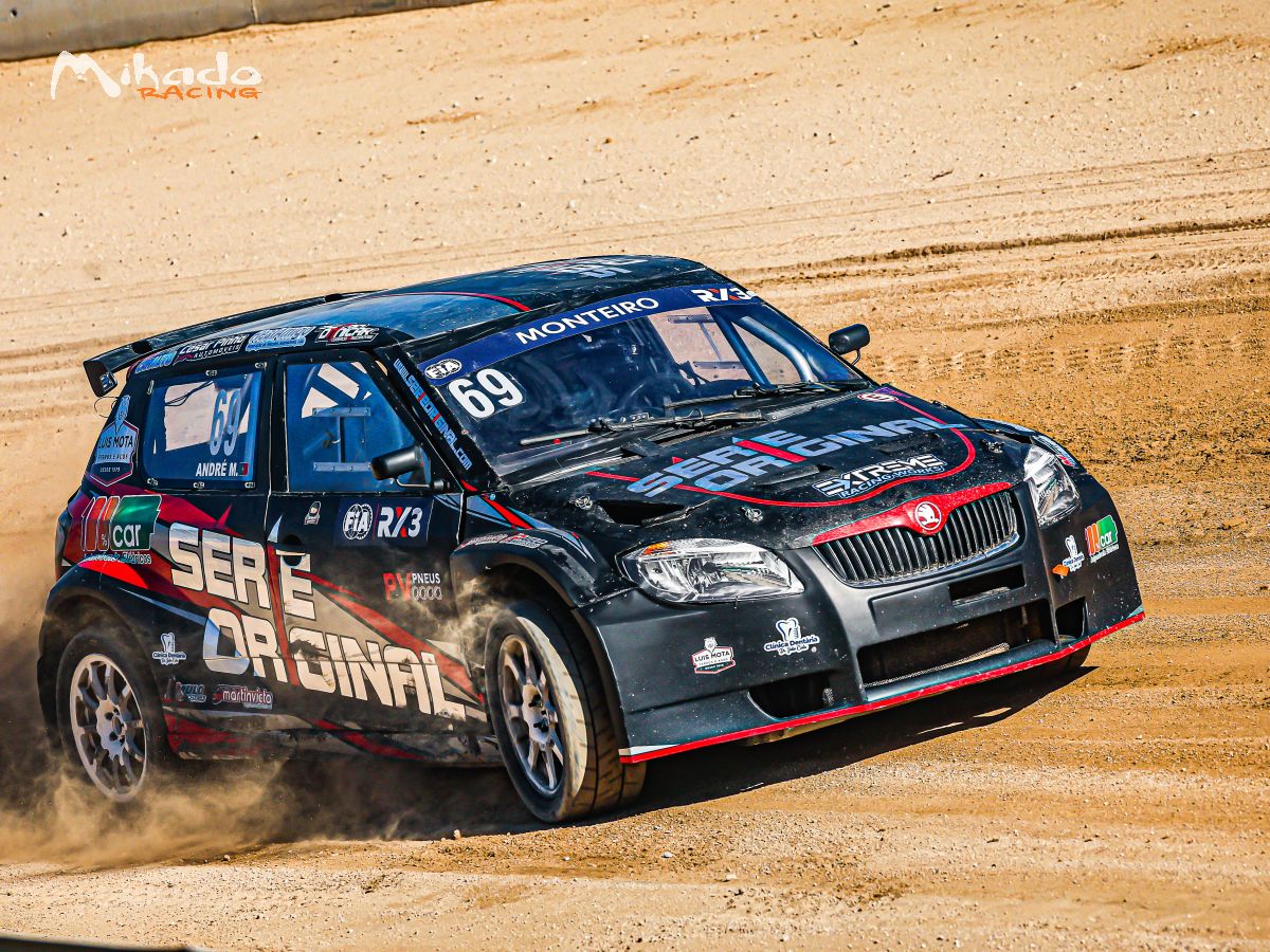 Skoda Fabia Rx3 RallyCross – photo 1 sur 4