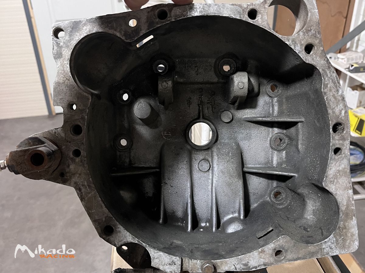 Cloche boîte vitesse r5 turbo – photo 1 sur 4