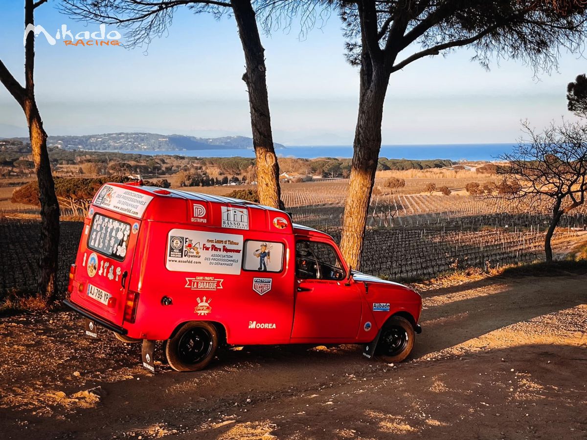 RENAULT 4L F6 – photo 3 sur 5