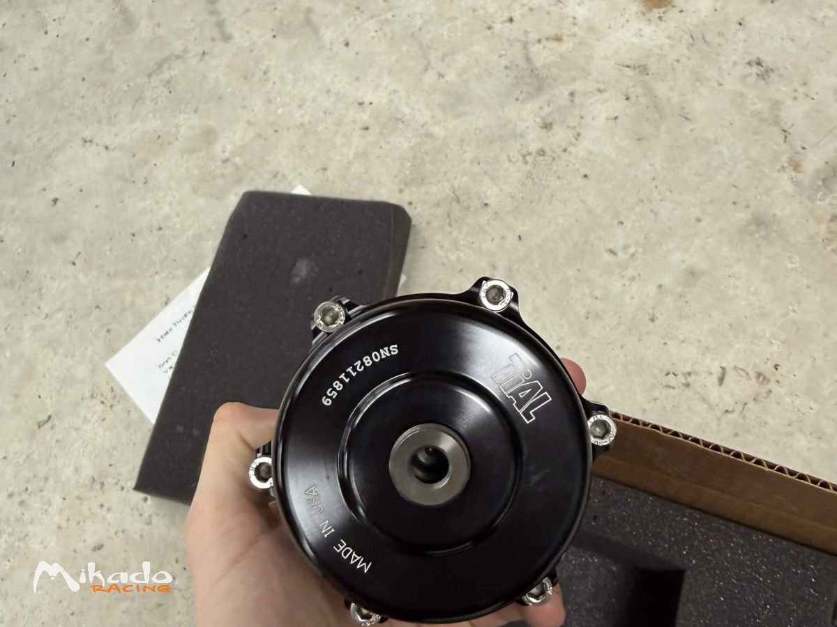 dump valve / Valve de décharge / Blow Off Valve TiAL Q 50mm - Noire (11 PSI) – photo 1 sur 3