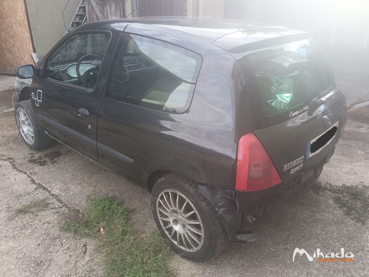 Caisse clio 2 Rs avec train et ouvrants