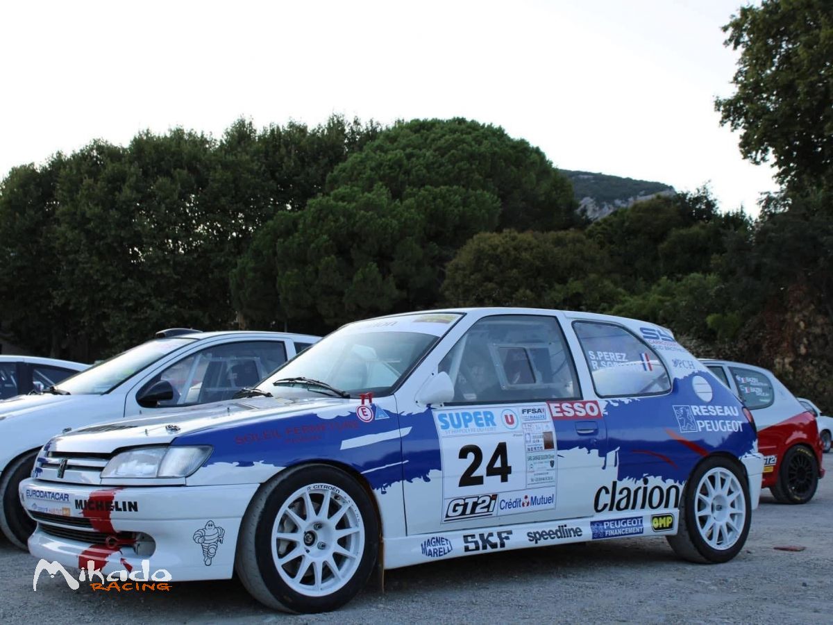 Peugeot 306 F2000 – photo 1 sur 5