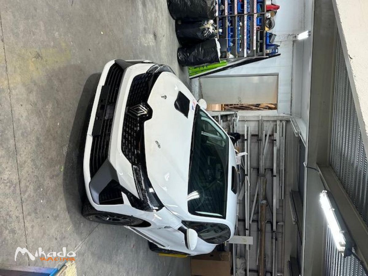 Clio rally 4