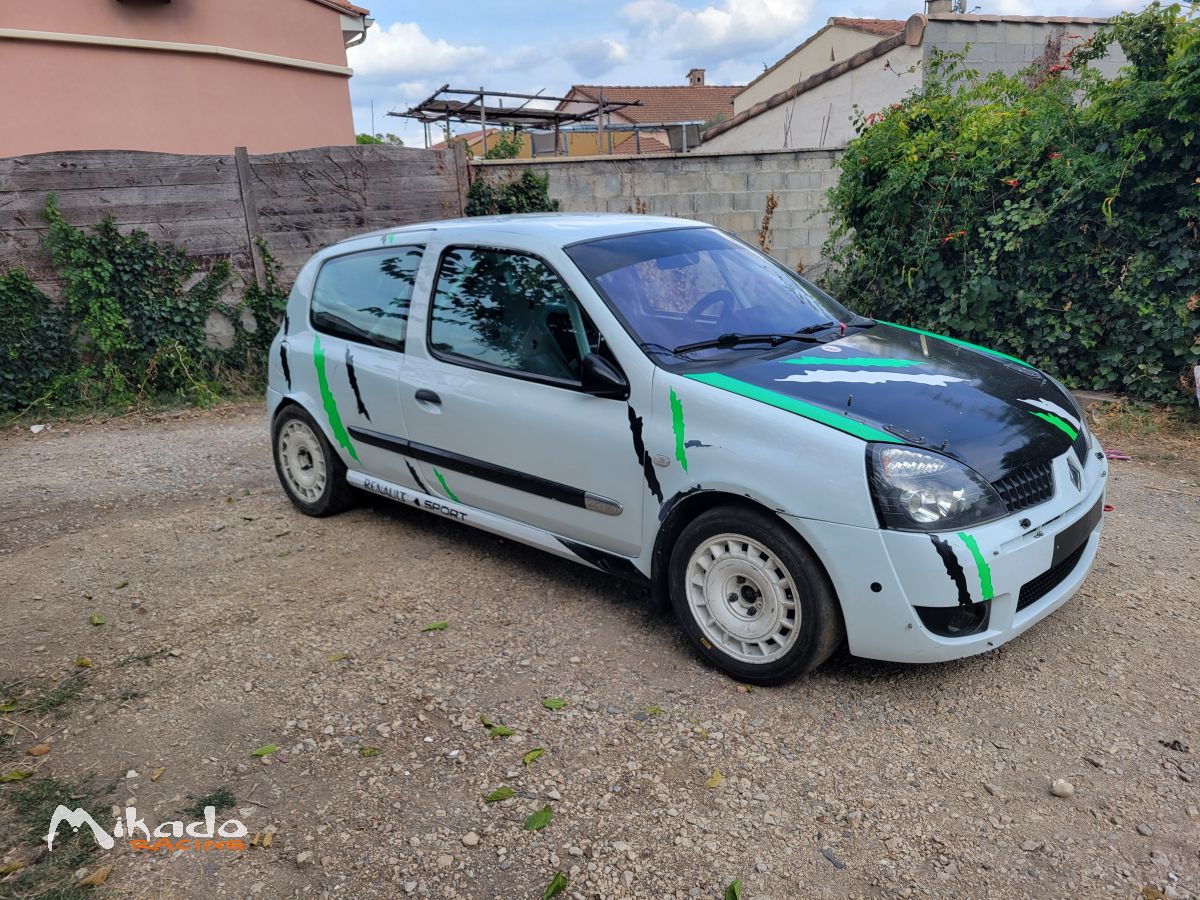 Clio 2 rs A7 ou A3 – photo 1 sur 6