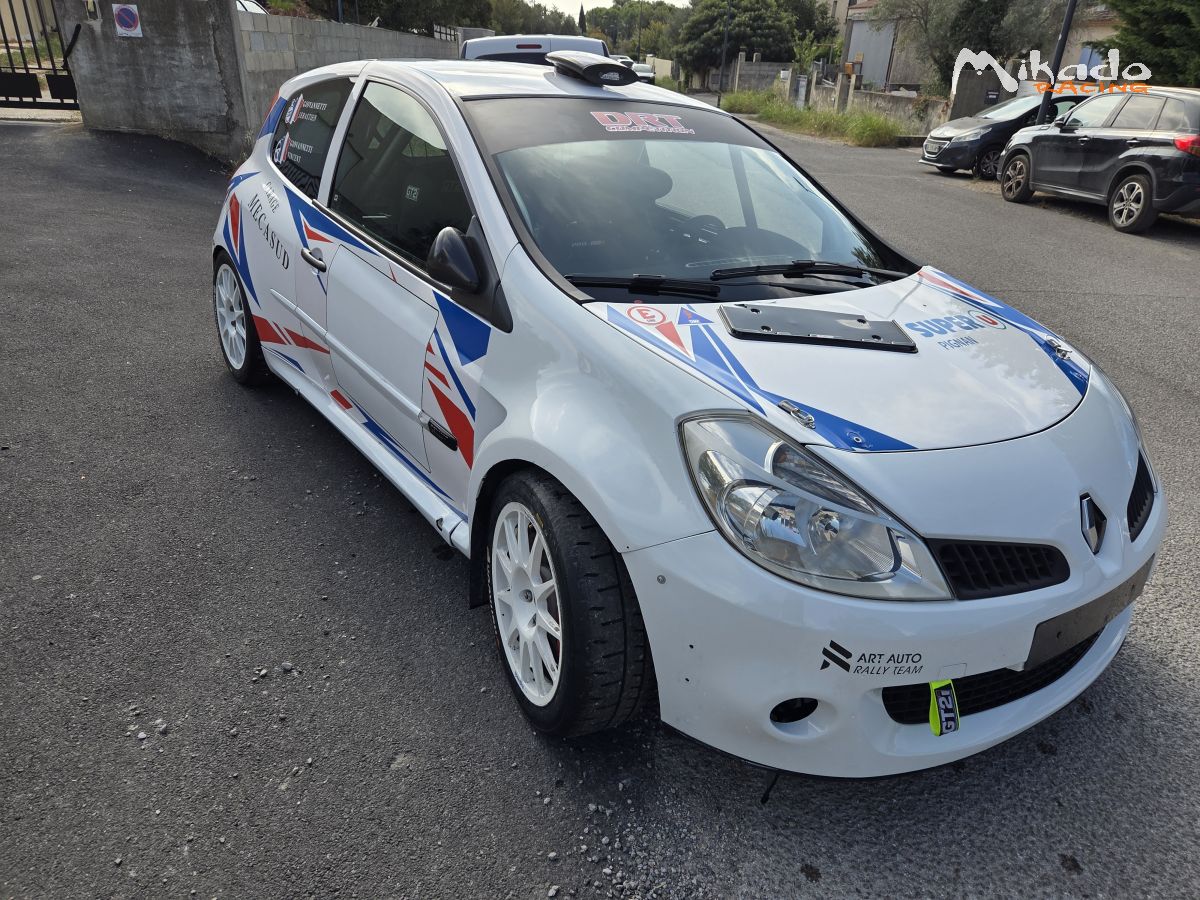 CLIO RS – photo 1 sur 6
