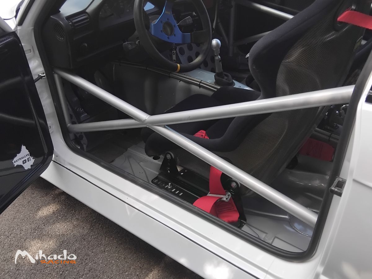 Bmw e30 – photo 3 sur 6