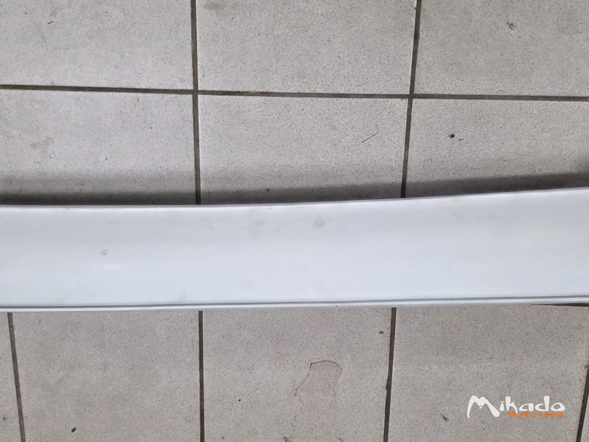 Aileron, becquet saxo maxi 106 maxi – photo 2 sur 3