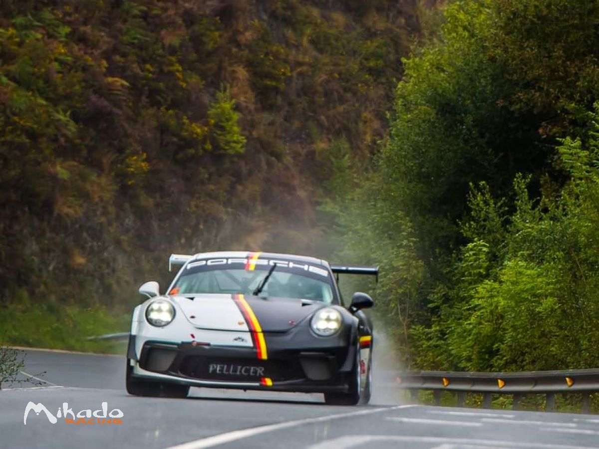Porsche 991.2 hill climb!
