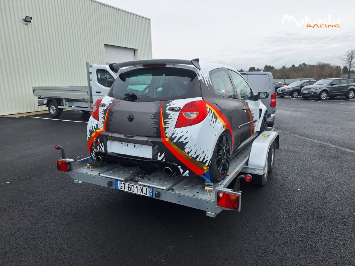 Clio 3 Cup X85 – photo 4 sur 5