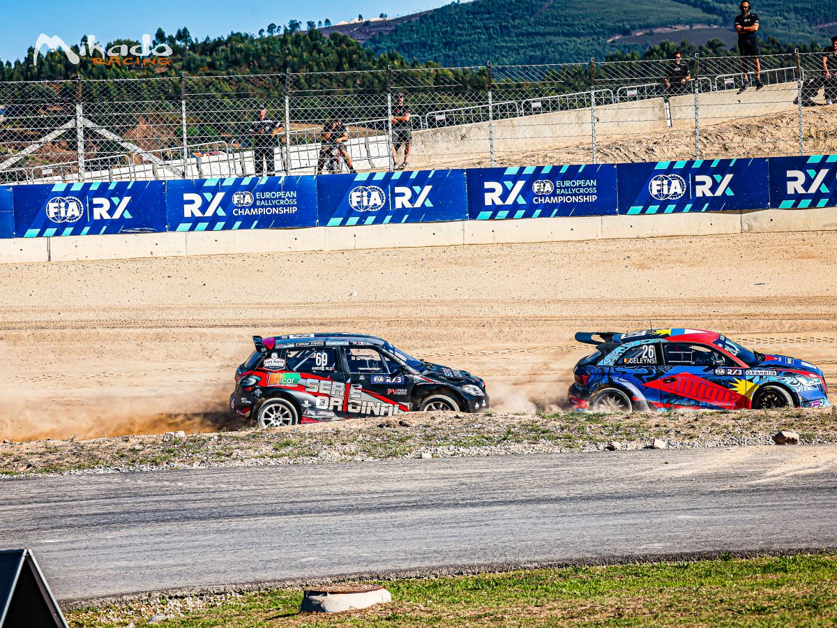 Skoda Fabia Rx3 RallyCross – photo 4 sur 4