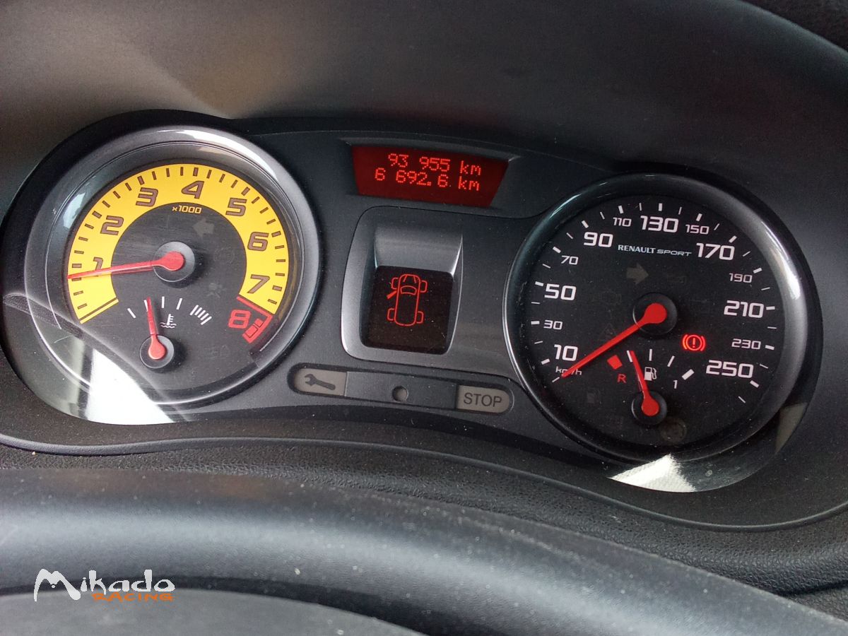 vends CLIO 3 RS CUP – photo 5 sur 5