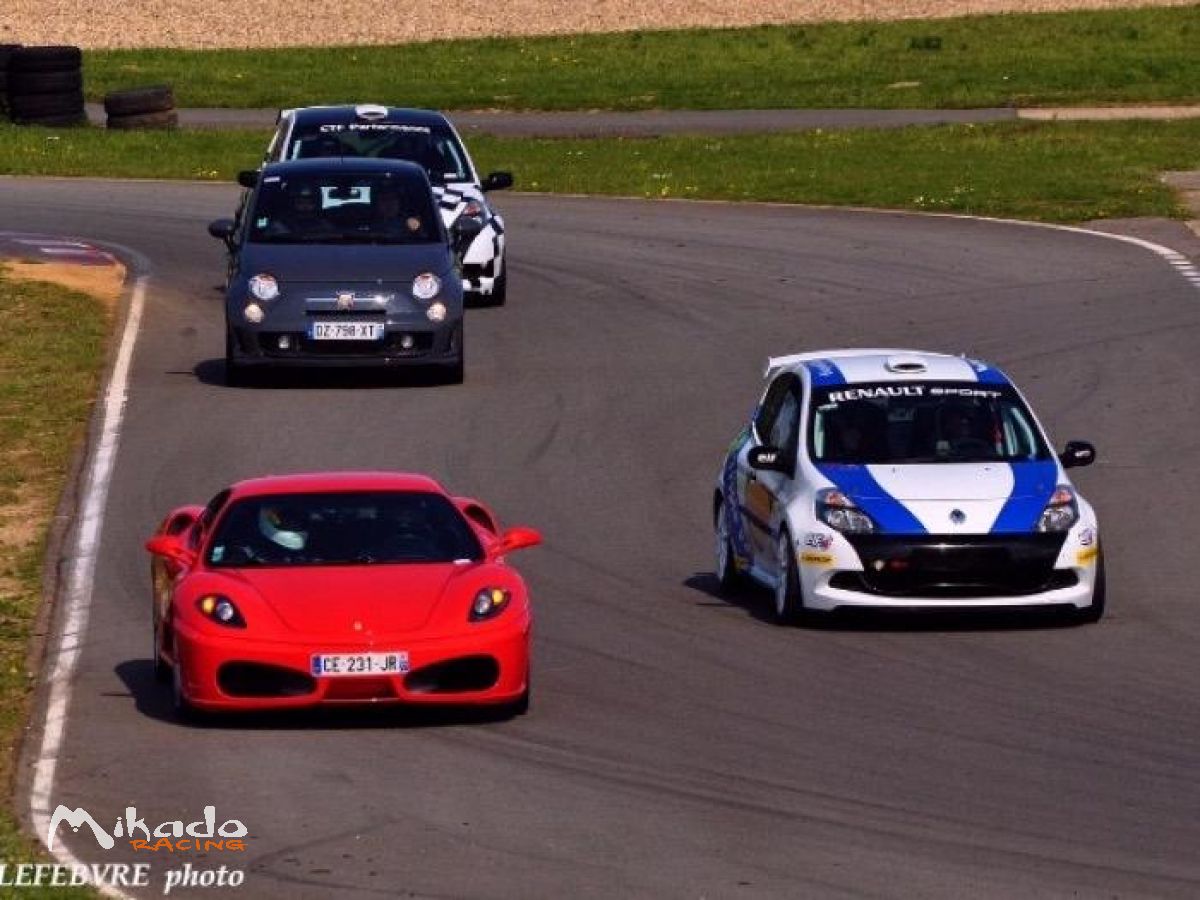 RENAULT CLIO CUP 3 X85 – photo 3 sur 3