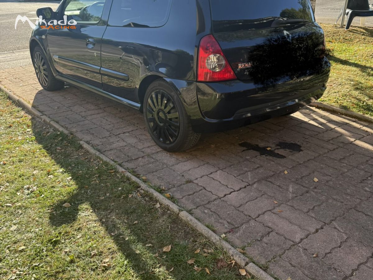 Renault Clio 2 rs phase 2 172 ch 135000 km année 2003 – photo 2 sur 5