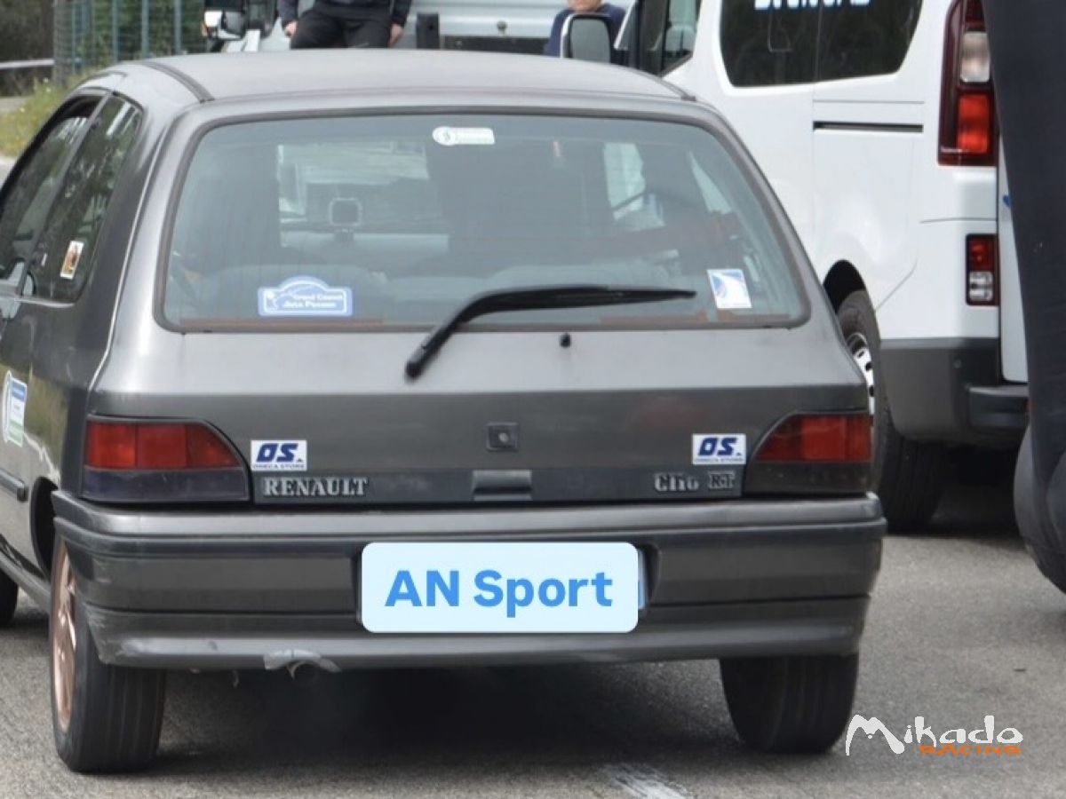 Loue Clio 1 VHRS – photo 3 sur 4