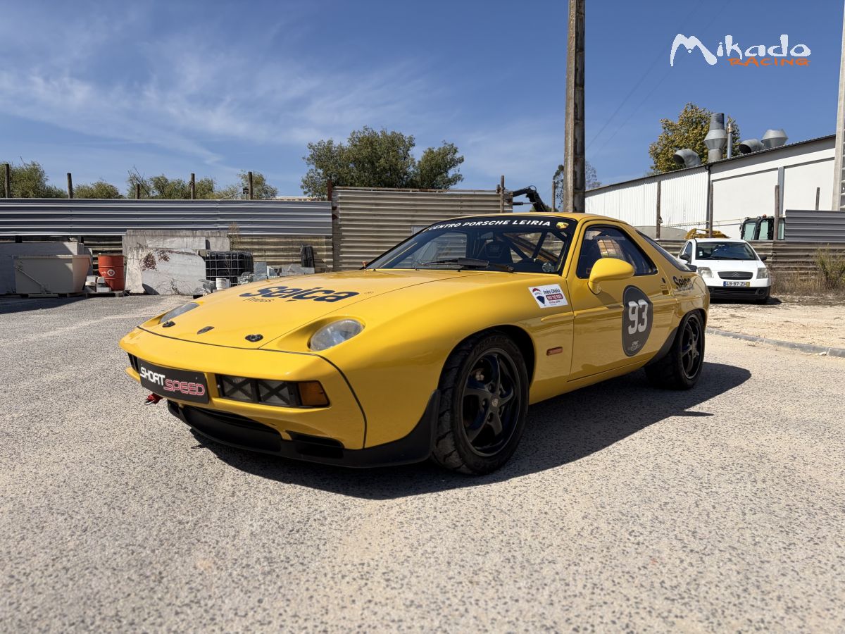 Porsche 928 S - Historic FIA GR3 – photo 1 sur 6