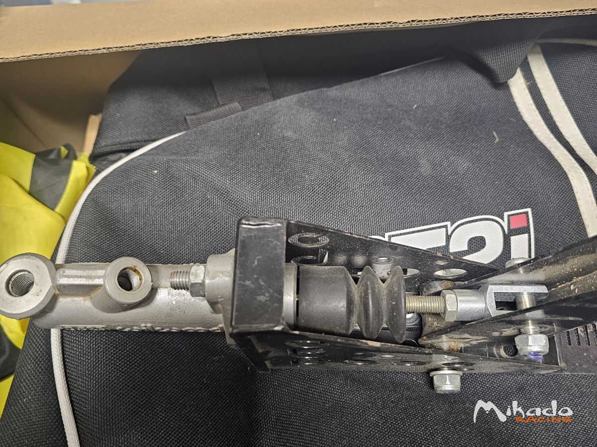 frein a main hydraulique – photo 2 sur 2