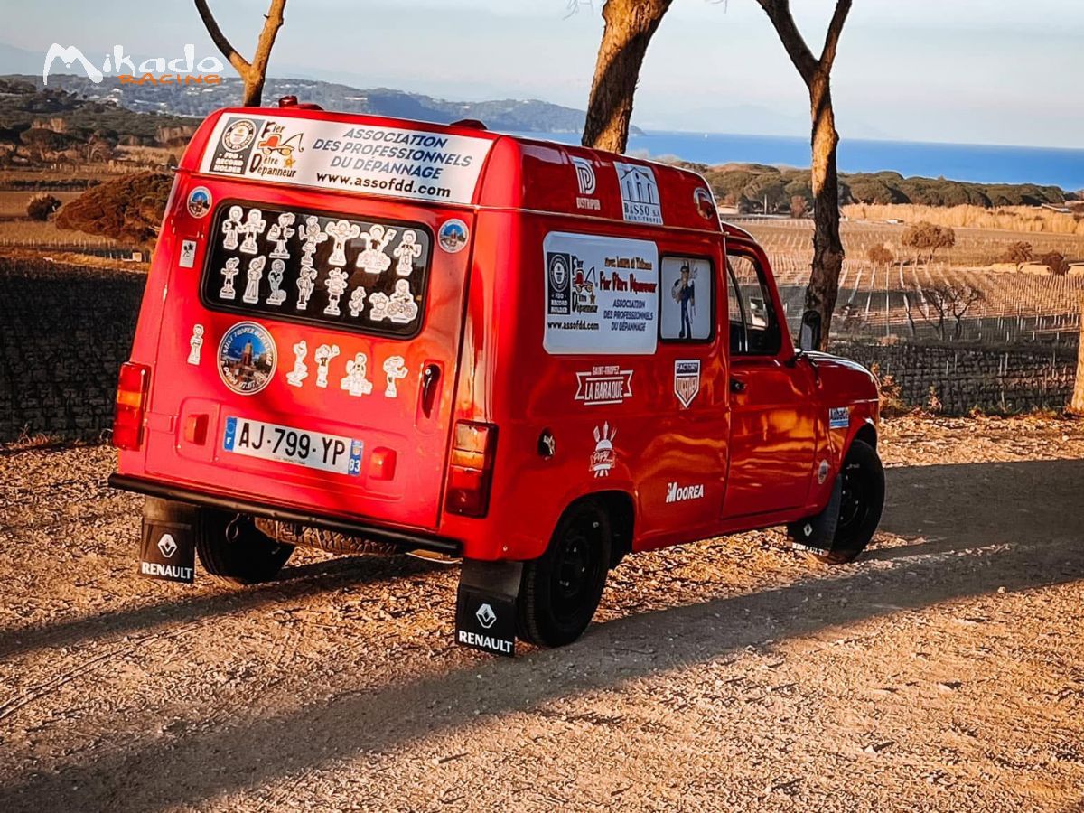 RENAULT 4L F6 – photo 2 sur 5