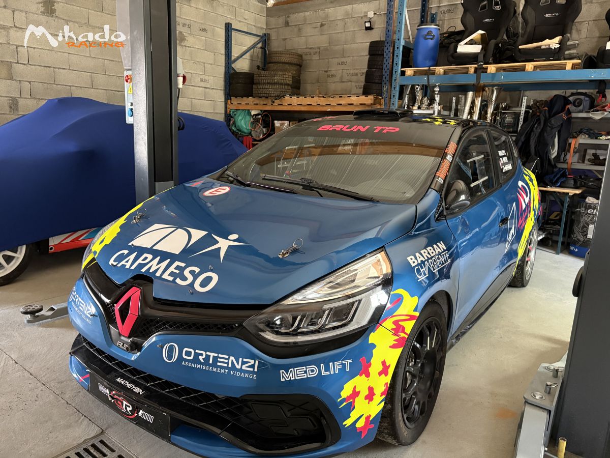 Clio r3 t – photo 1 sur 3