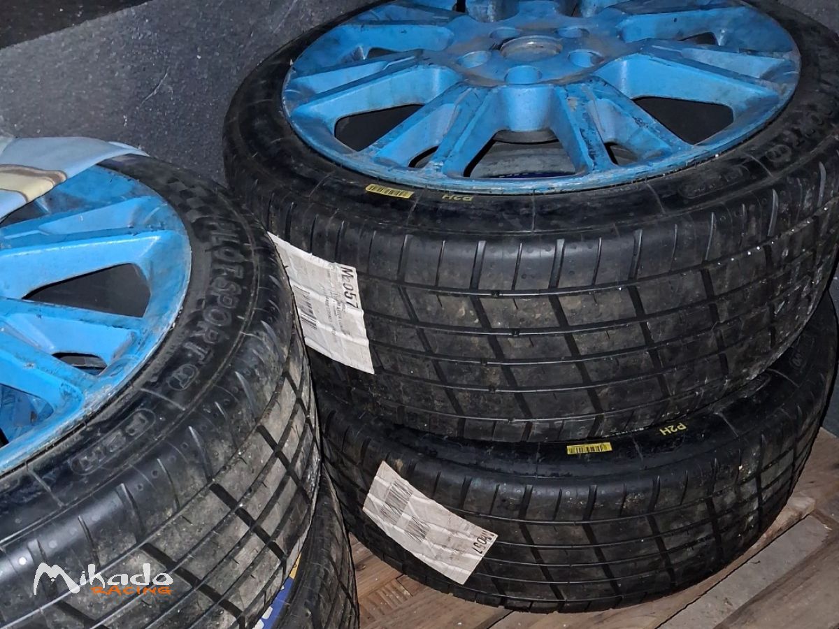 Clio 3 cup x85 – photo 4 sur 5