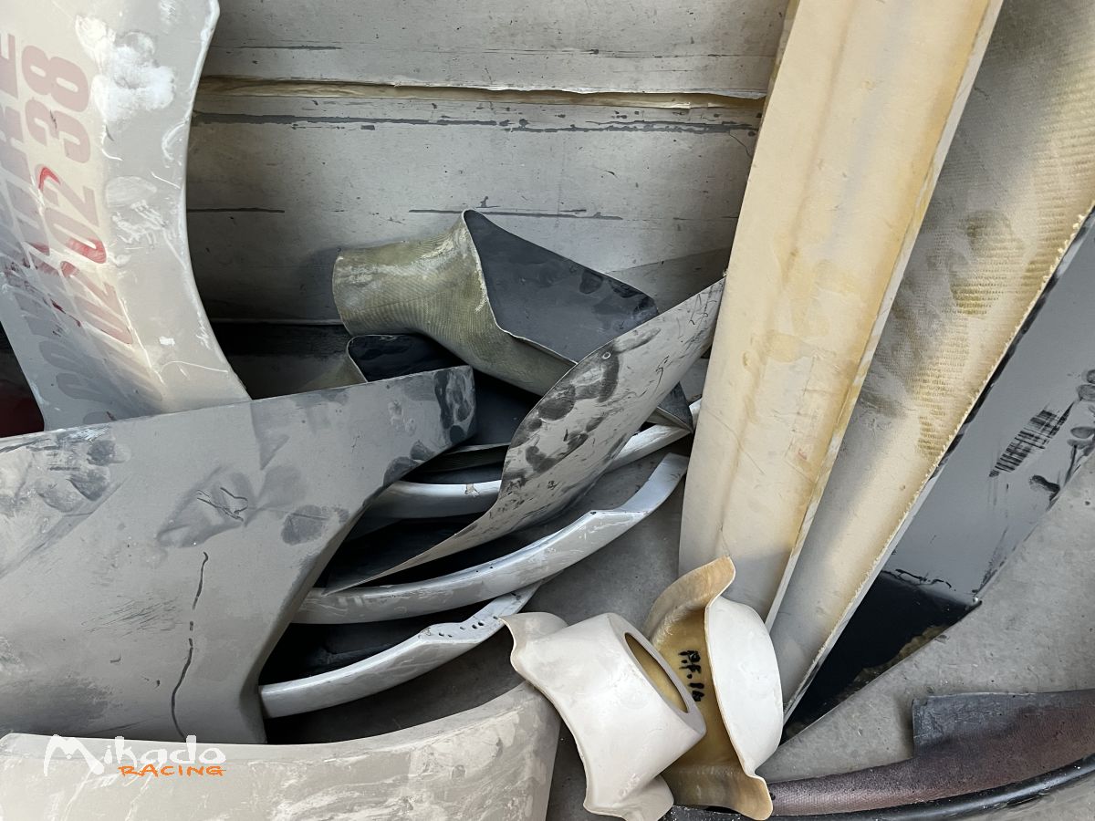 Pièces carrosserie c2 – photo 2 sur 3