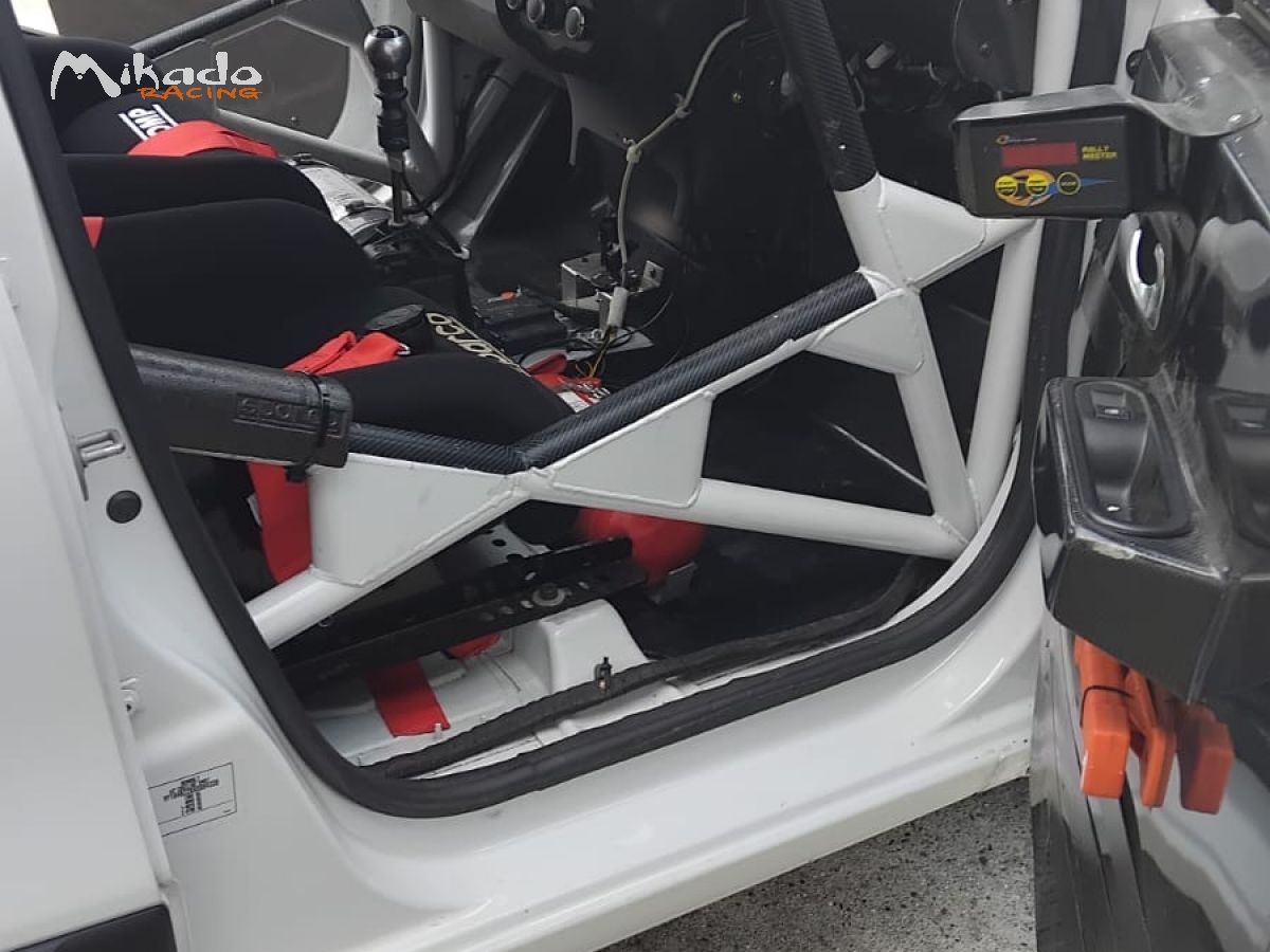 Renault Twingo 3 Rally R1 - homologuee ACI/FIA – photo 6 sur 6