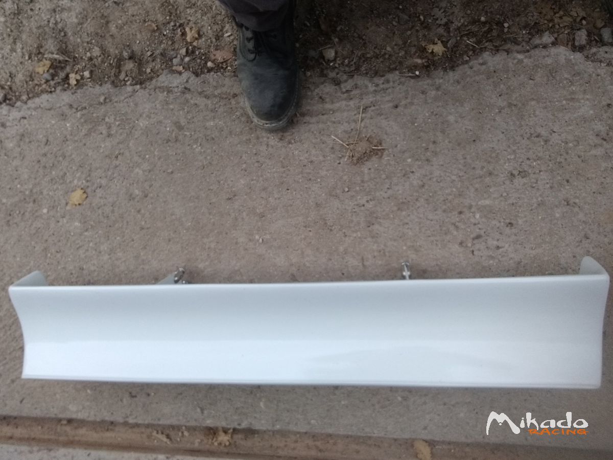 becquet arriere polyester peugeot 306 a 7k – photo 2 sur 6