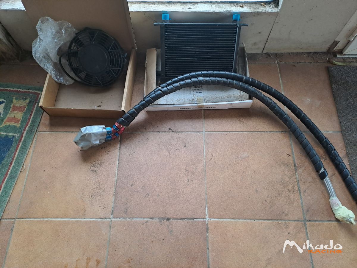 Kit radiateur d'huile Mocal 7 rangées + durites Dash / AN + SPAL – photo 1 sur 4