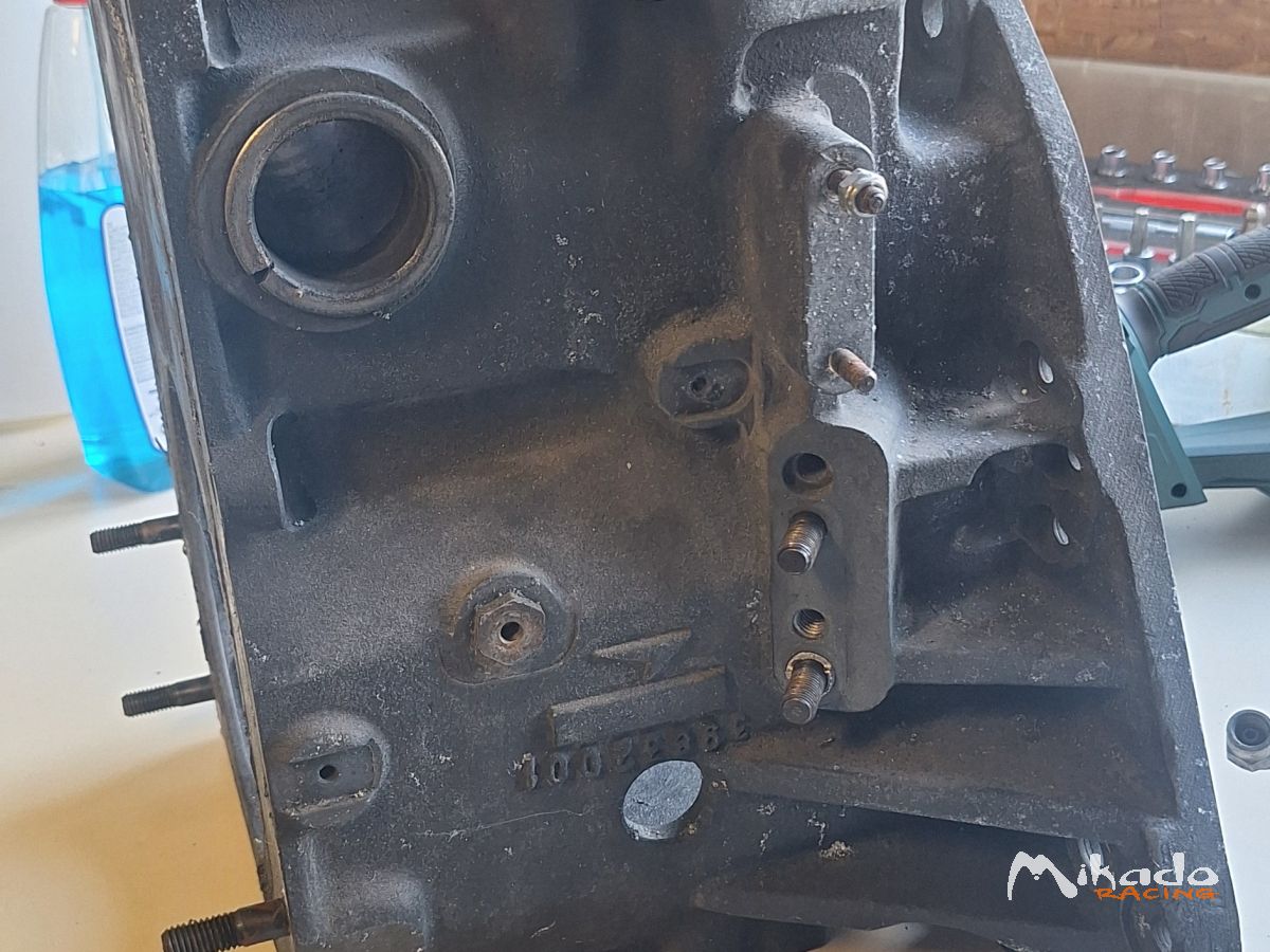 Entretoise BV dallara f399 Toyota – photo 3 sur 5