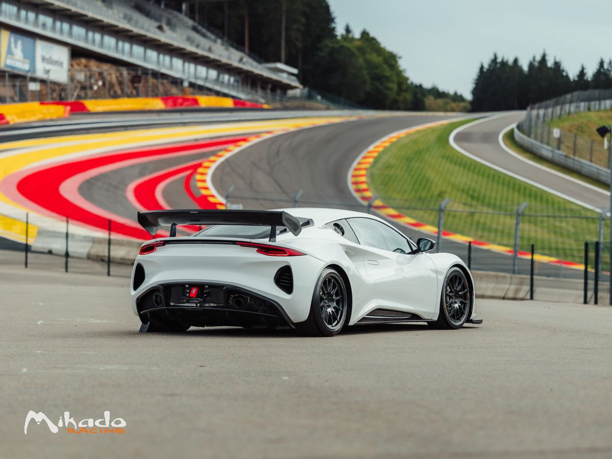 Lotus Emira GT4 2023 – photo 2 sur 6