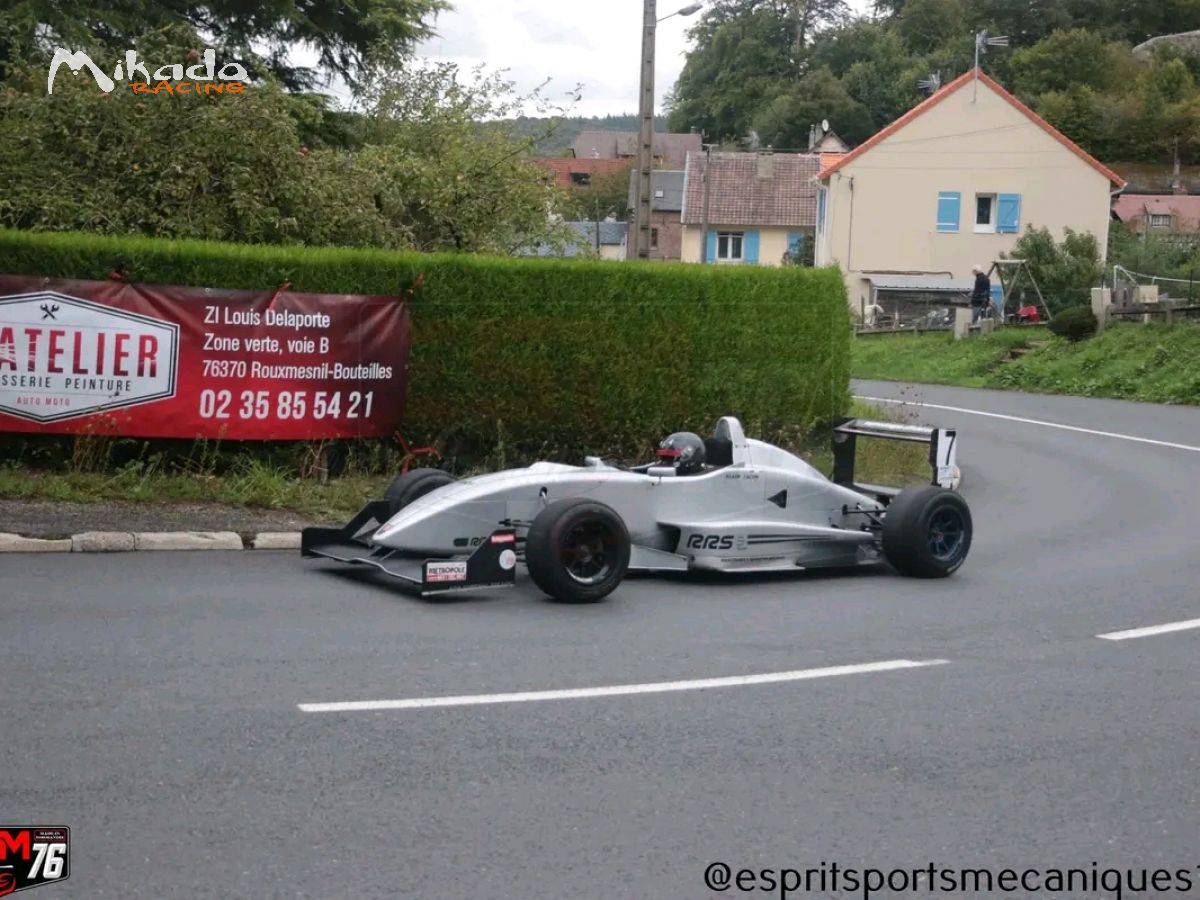 DALLARA F302 evo 304 OPEL SPIESS – photo 2 sur 3