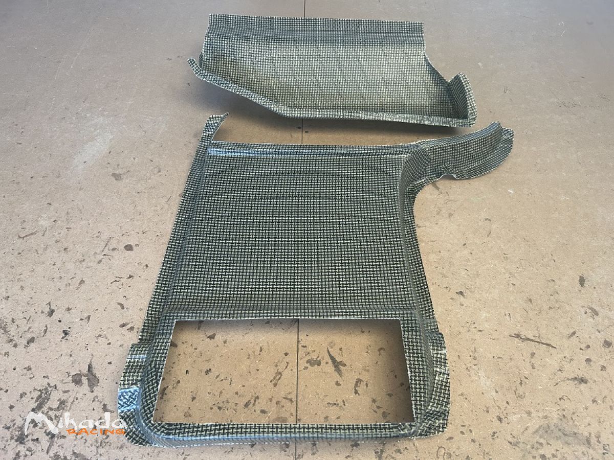Ecope de capot 106 maxi – photo 1 sur 4