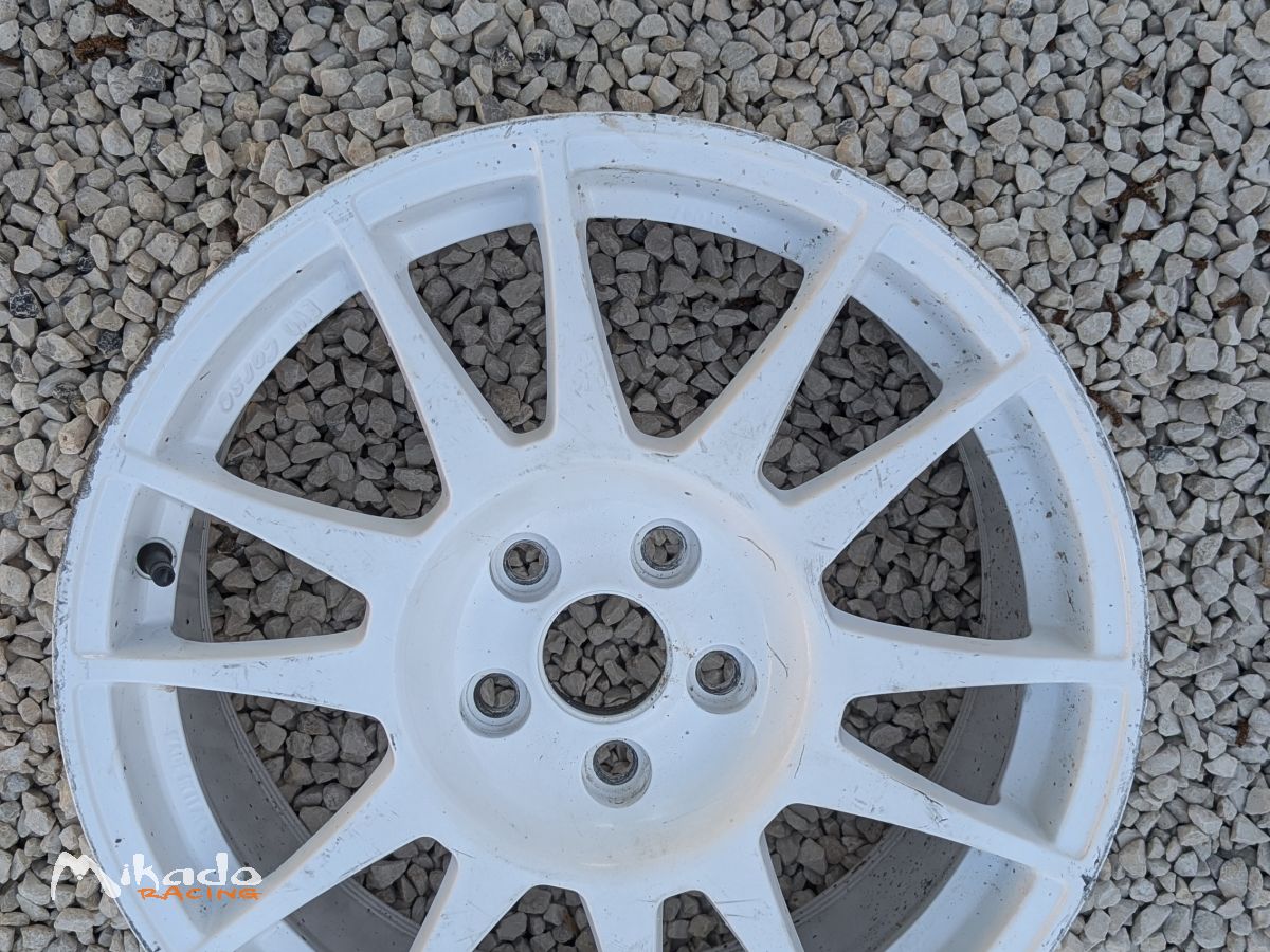 Jante clio r3 max braid et evo corse – photo 2 sur 3