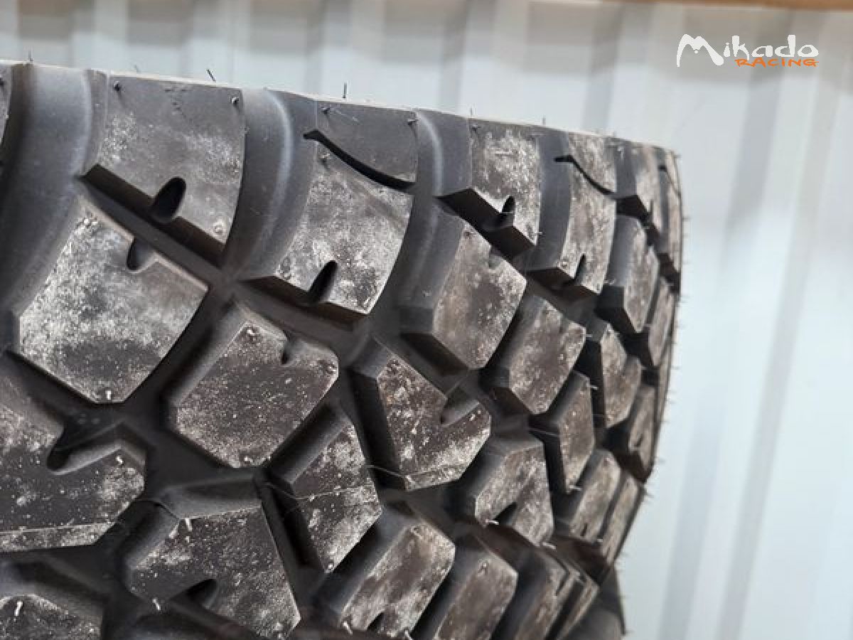 Pneus BFGoodrich 37x12.50R17 LT - Compétition/Tout-terrain – photo 3 sur 3