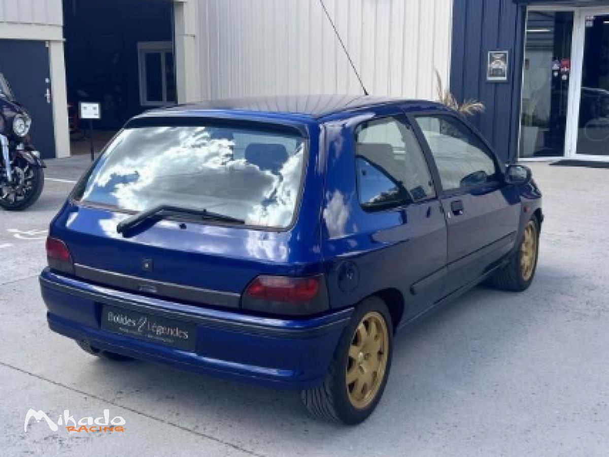 RENAULT CLIO 1.8i 16V style Williams – photo 4 sur 4