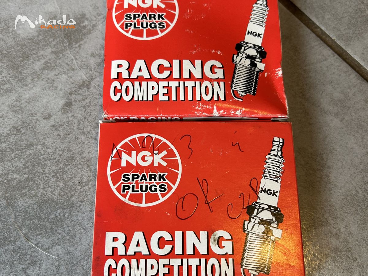 Bougie ngk racing R7345-9 – photo 1 sur 2