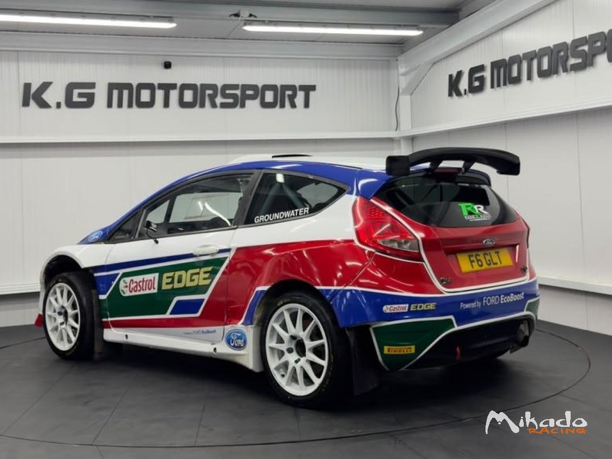 KG MOTORSPORT À VENDRE FORD FIESTA S2000 – CHÂSSIS #39 – photo 2 sur 6