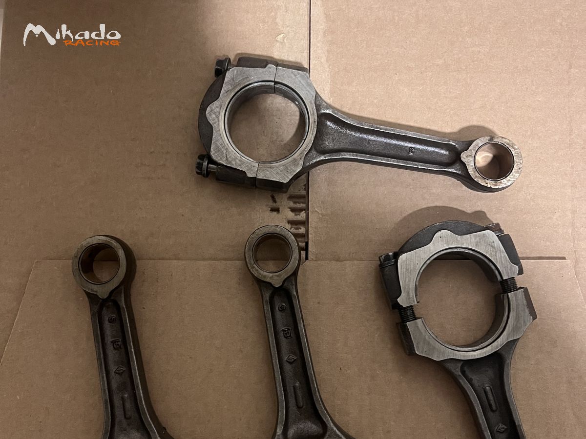 Bielle origine r5 turbo – photo 1 sur 3