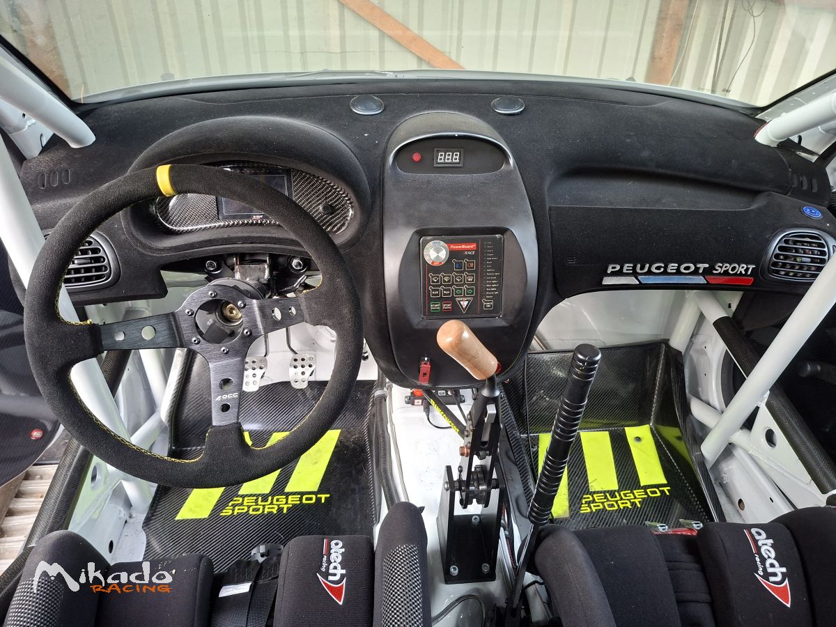 Tres belle 206 f2013 seulement 1 rallye – photo 3 sur 4