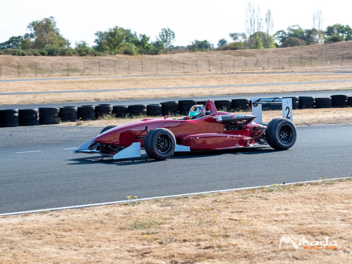 Dallara F399 sodemo – photo 1 sur 3