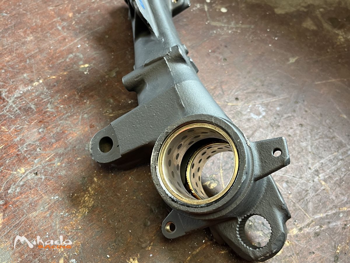 Bras arrière gauche+bague bronze saxo/106 – photo 1 sur 2