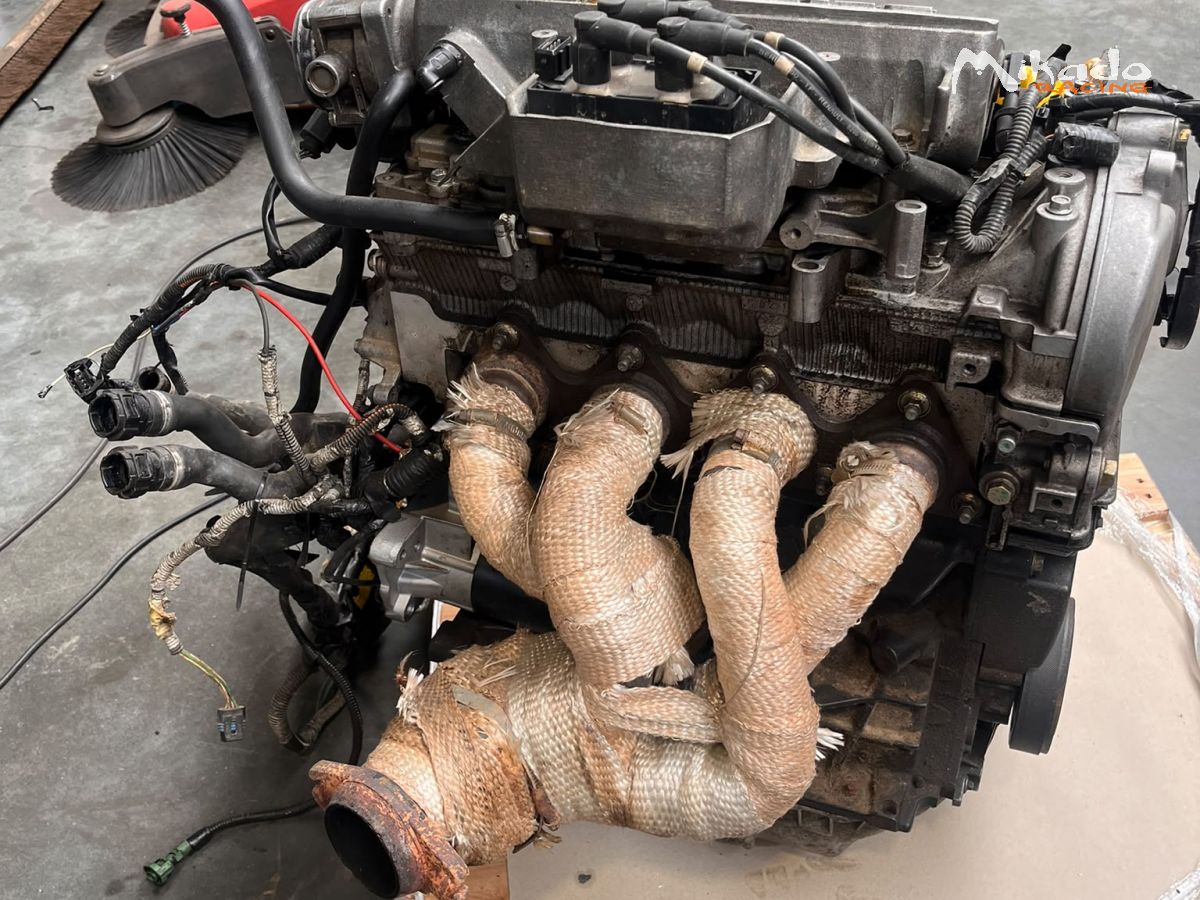 Moteur Clio 2 Cup 736 – photo 2 sur 3