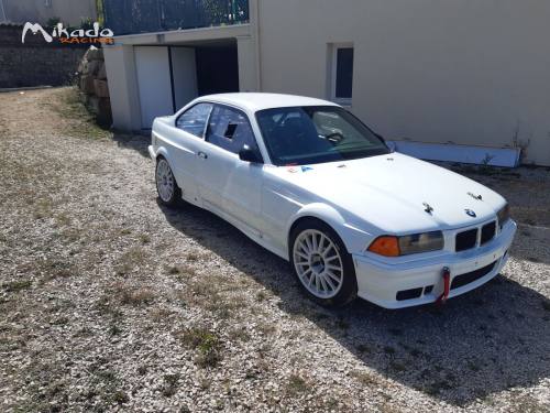 BMW coupé e36 F2000 6 cylindres