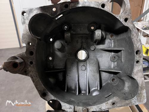 Cloche boîte vitesse r5 turbo