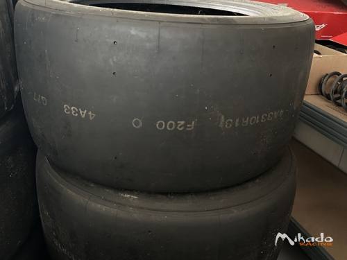 Pneus slicks Hankook neufs