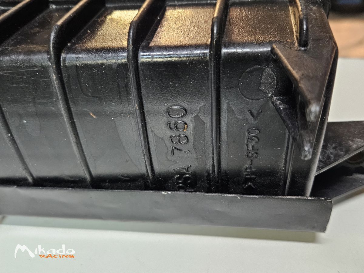 Boîte à air d'origine Peugeot 106 1.3 Rallye – photo 4 sur 5